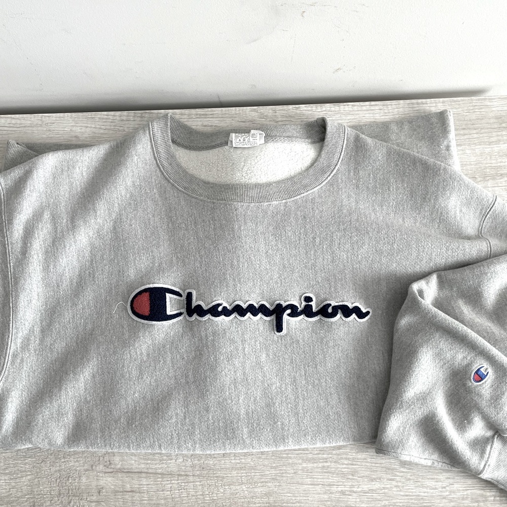 COPY - Oversized Champion Sweatshirt